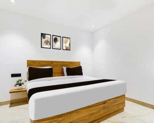 Star Delhi -free Airport Pickup 4* New Delhi